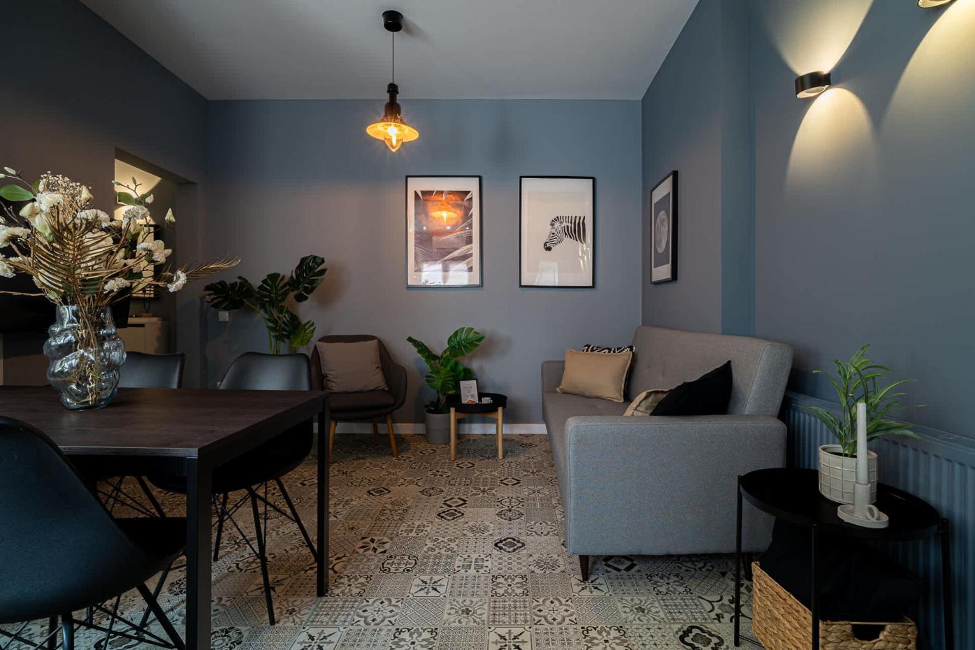 Chic Black & White 2Br Retreat On Dambovitei Bucarest Extérieur photo